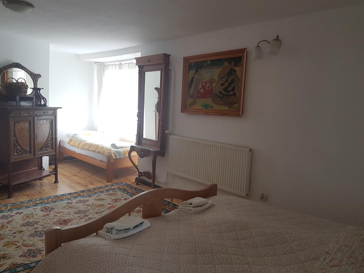 Navigator Nocleg ze śniadaniem *